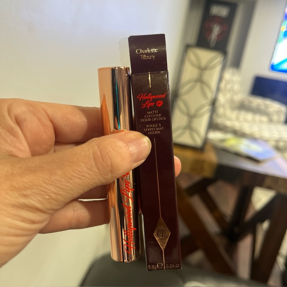 Charlotte Tilbury Rising Star Hollywood Lips Matte Liquid Lipstick